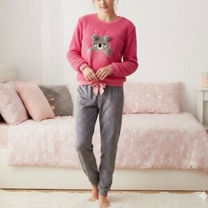 Sleep On It Sherpa Fleece Sweatshirt And Pants Pajama Set